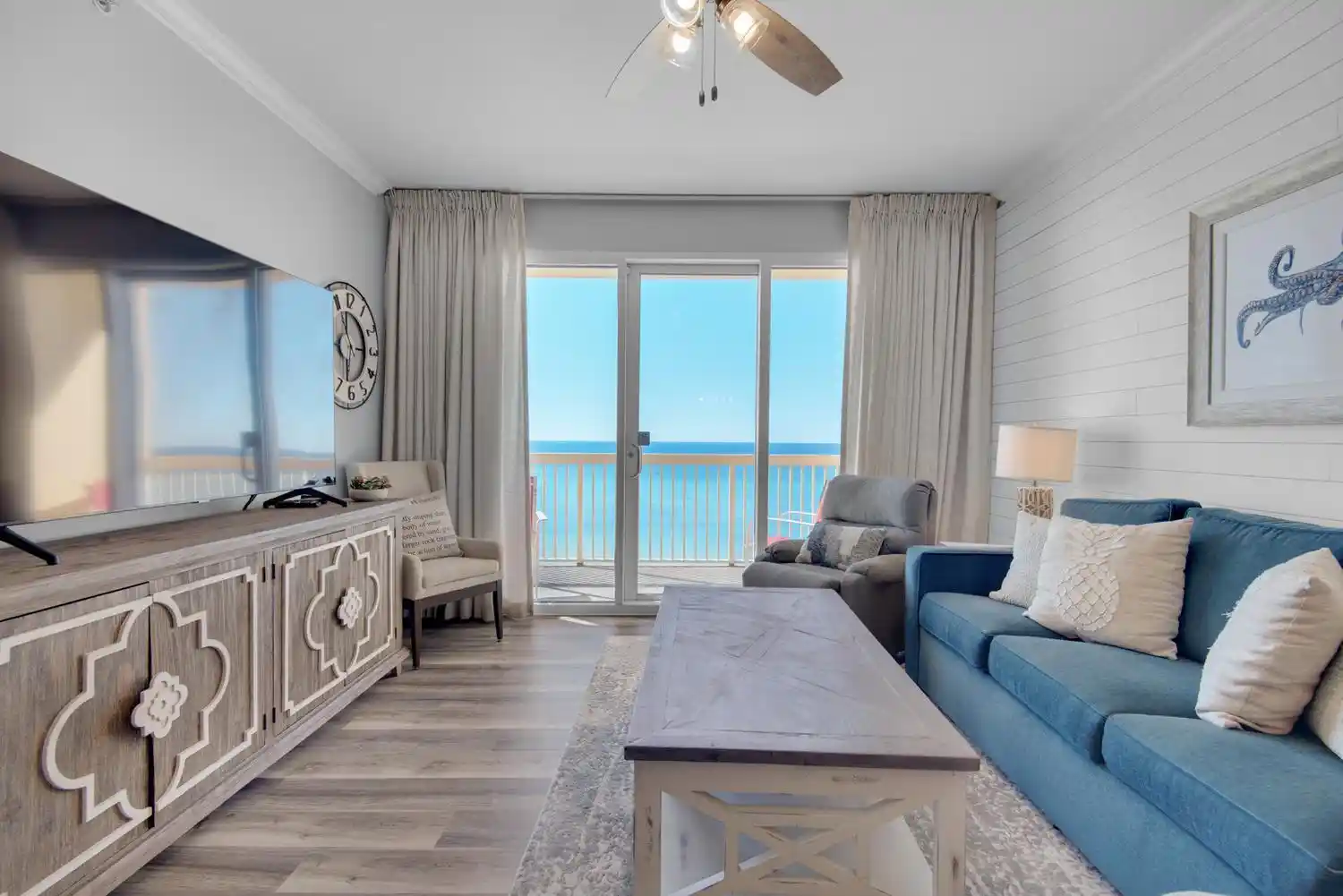 calypso-704-west-tower-4